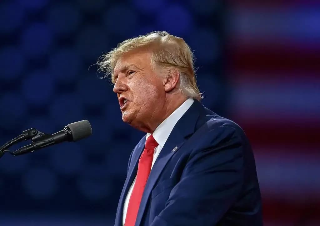 SON DAKİKA: Donald Trump, İran Anlaşmasının Yarın İmzalanacağını Açıkladı!